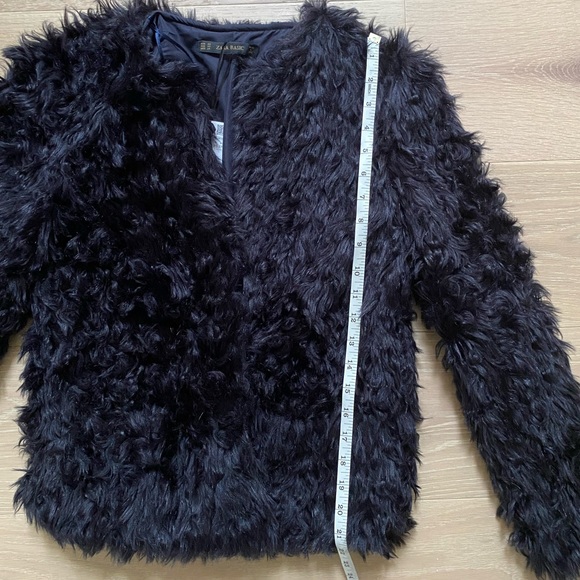 NWT ZARA FAUX FUR JACKET NAVY - Picture 5 of 7